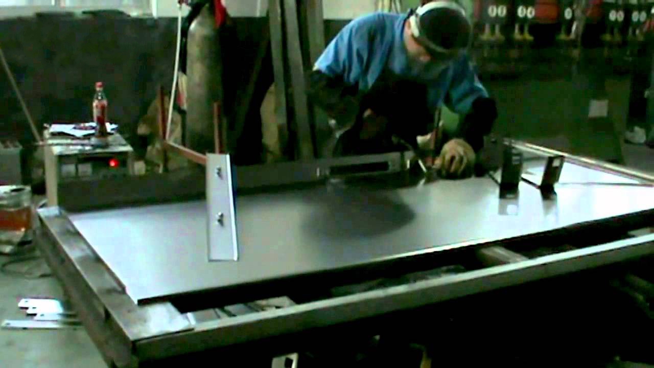 Изготовление металлических дверей своими руками Изготовление металлических дверей своими руками